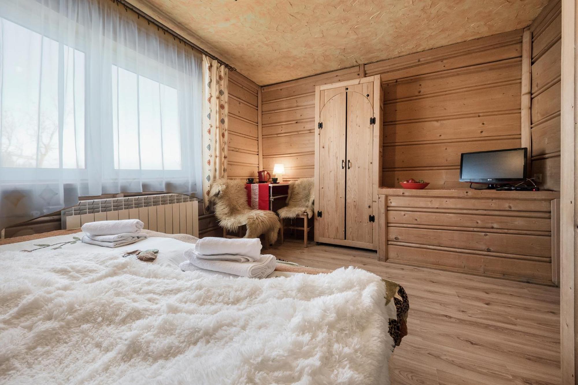 Grota Zbojnicka Apartament I Pokoje Gliczarow Luaran gambar
