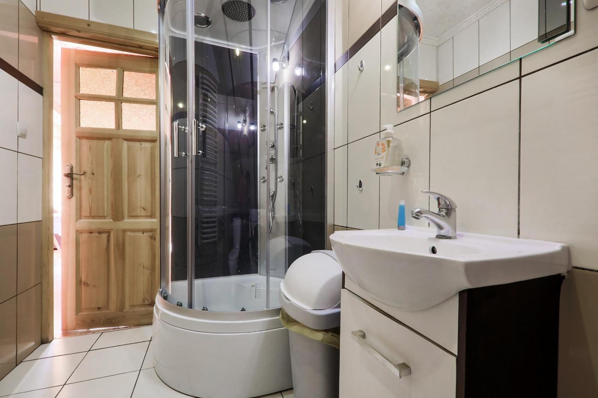 Grota Zbojnicka Apartament I Pokoje Gliczarow Luaran gambar