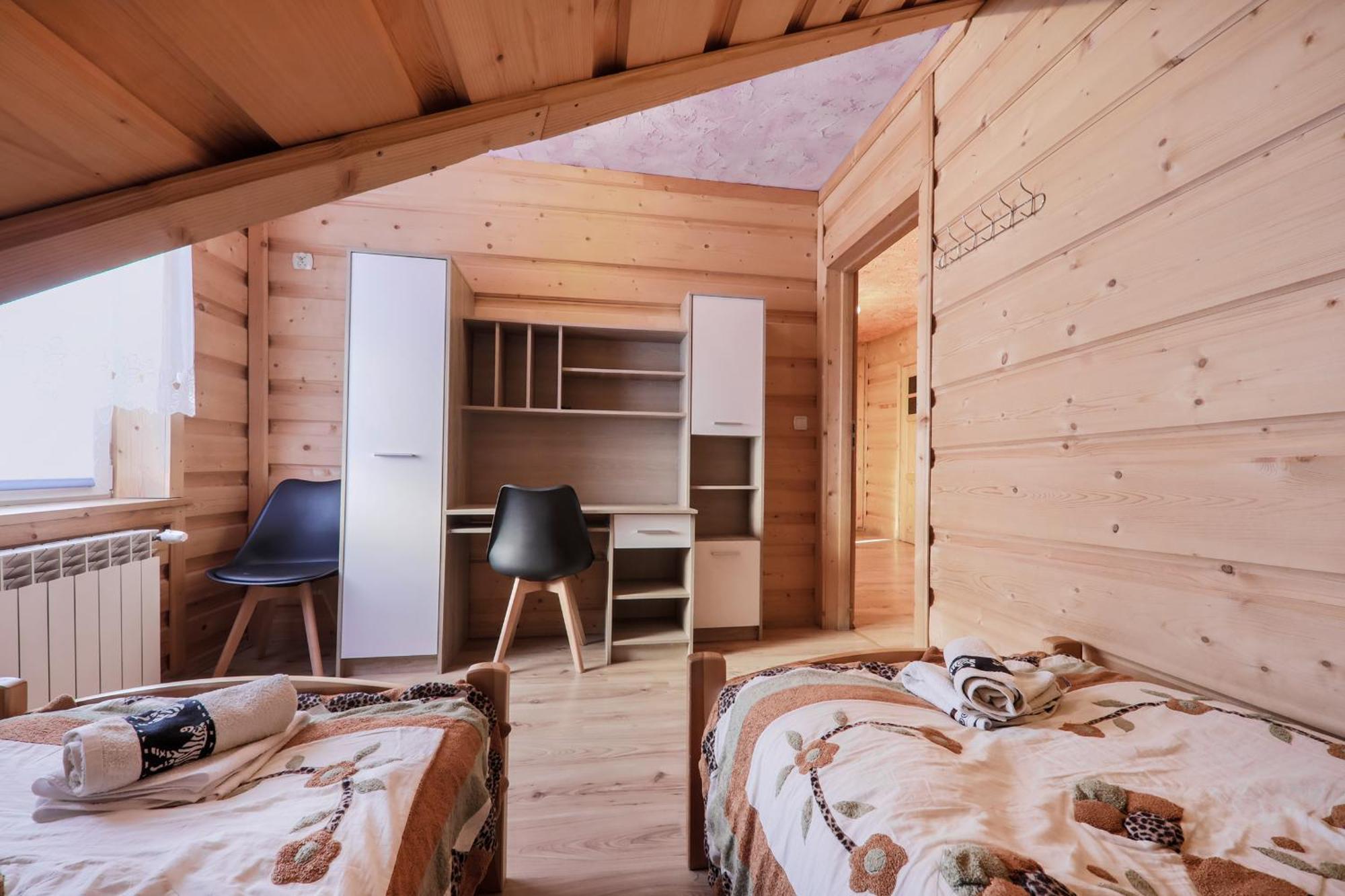 Grota Zbojnicka Apartament I Pokoje Gliczarow Luaran gambar