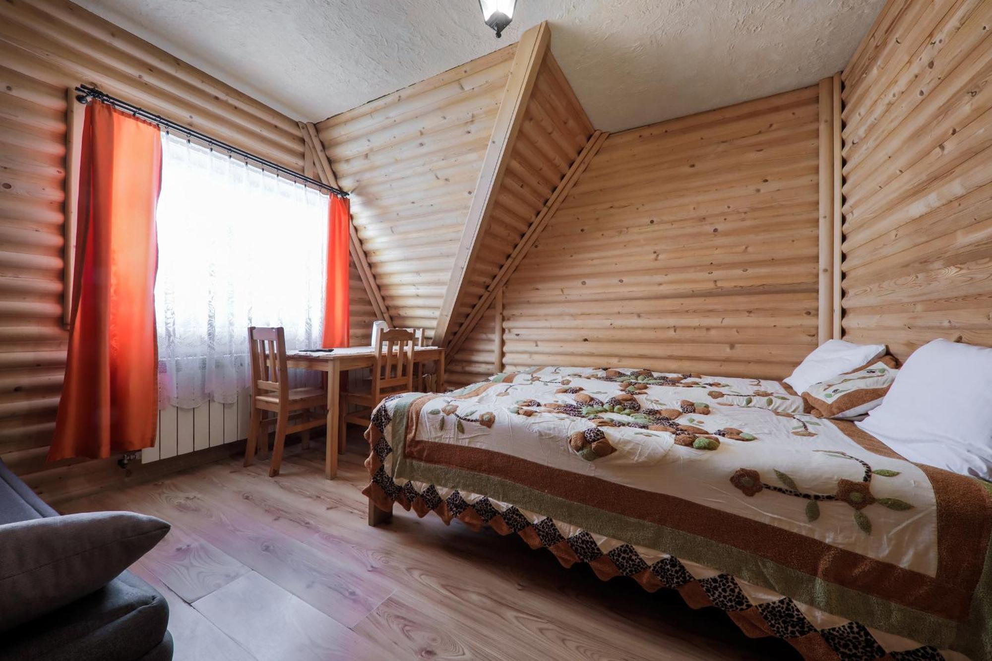 Grota Zbojnicka Apartament I Pokoje Gliczarow Luaran gambar