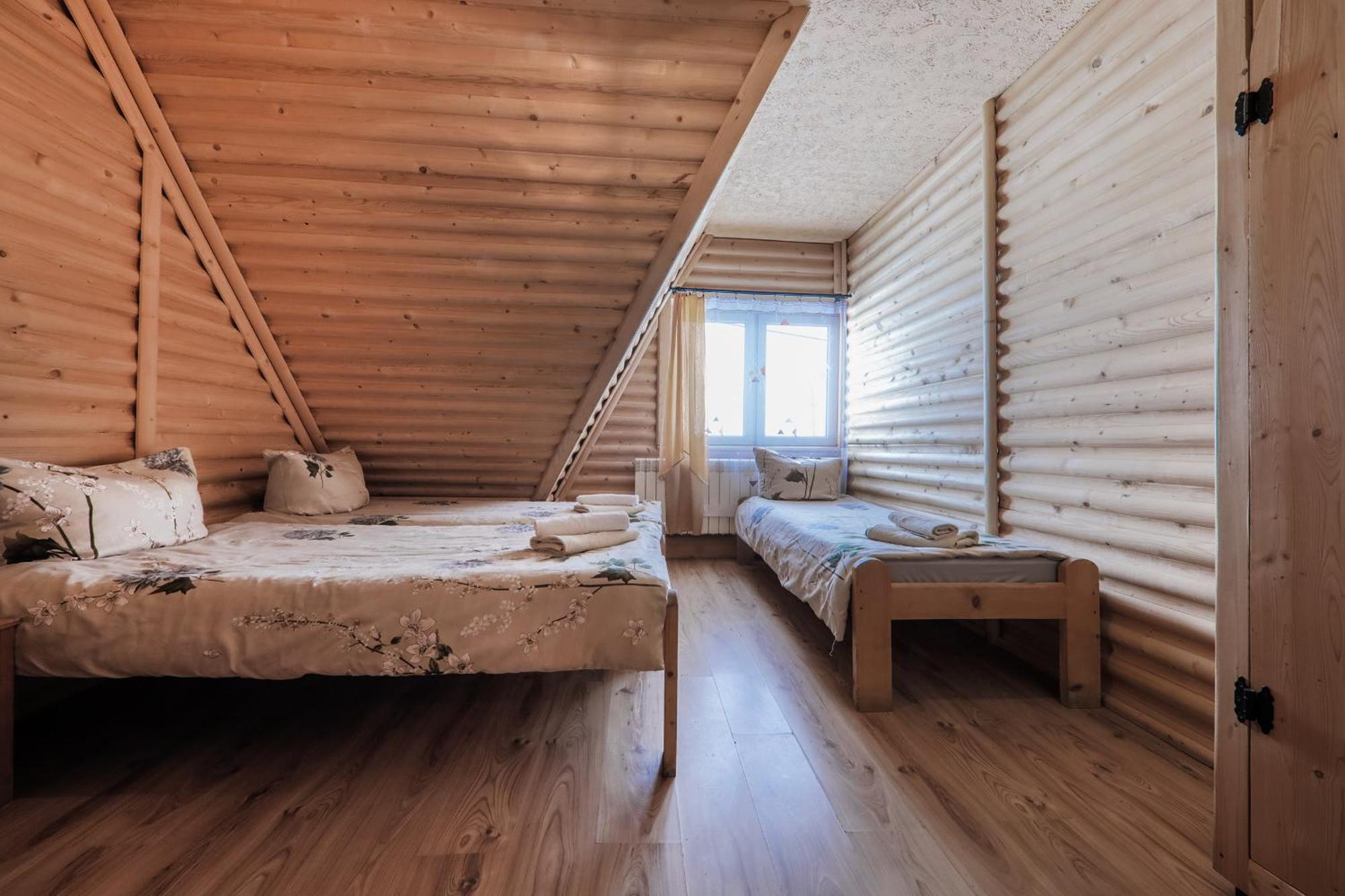 Grota Zbojnicka Apartament I Pokoje Gliczarow Luaran gambar