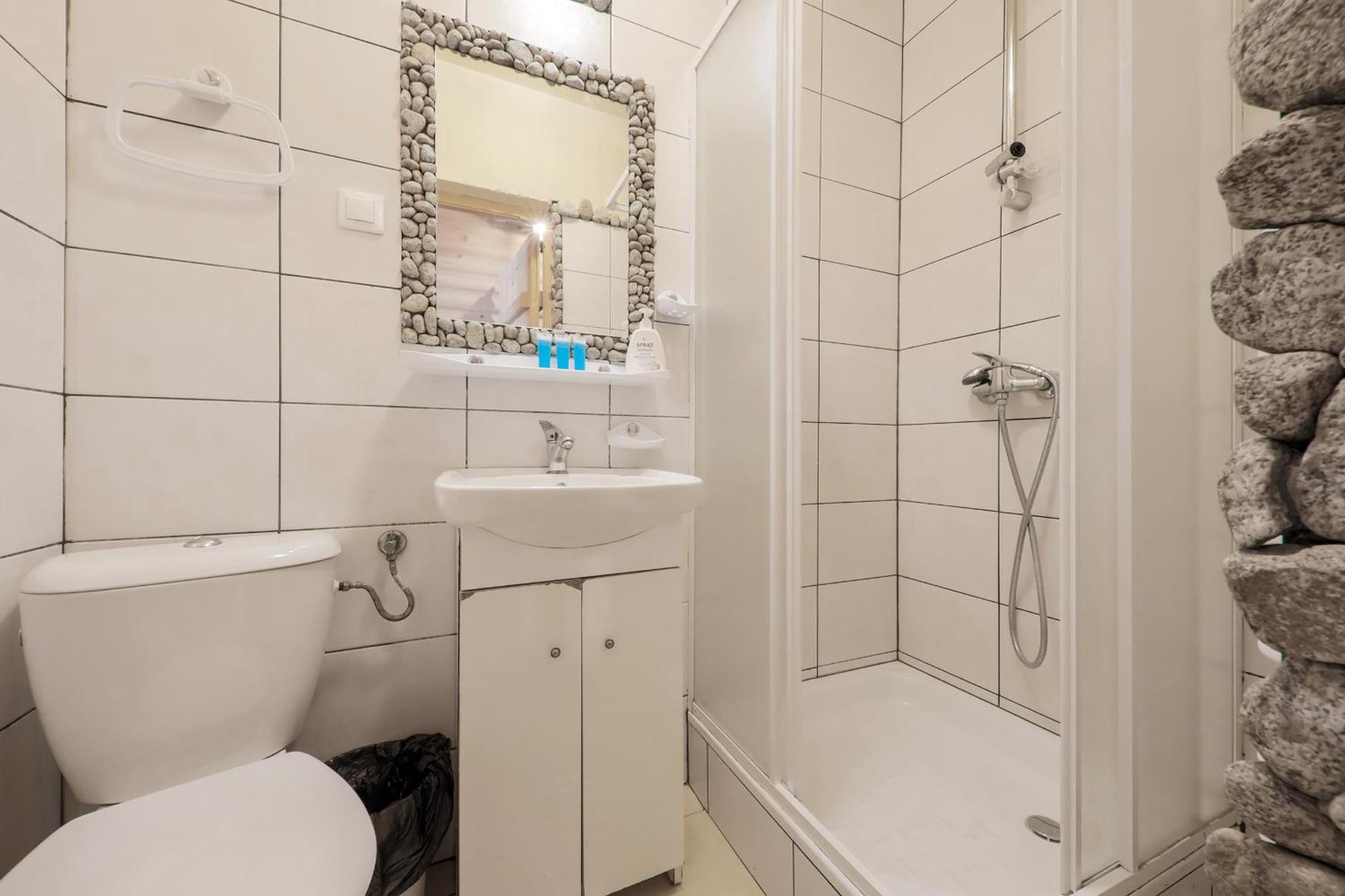 Grota Zbojnicka Apartament I Pokoje Gliczarow Luaran gambar